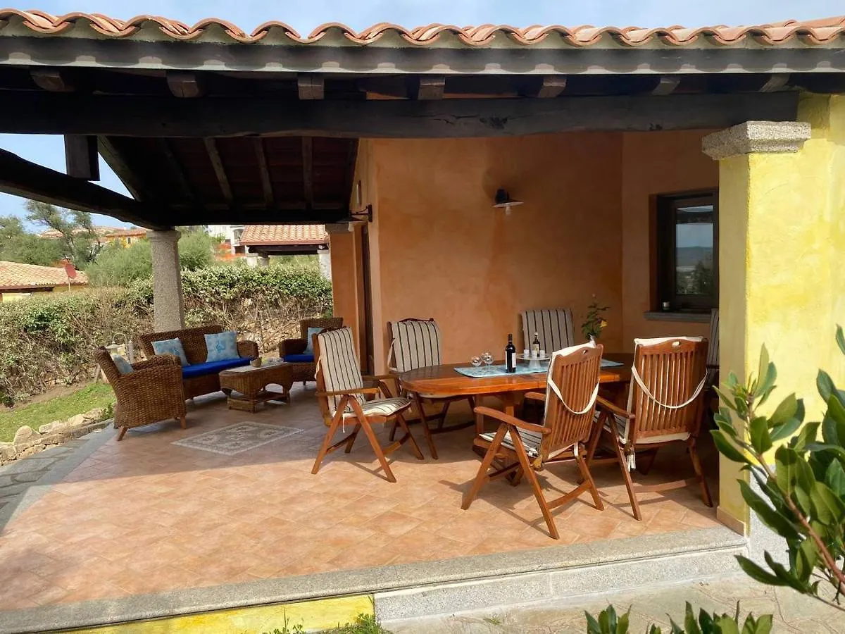 Villa Nana Tanaunella 0*,